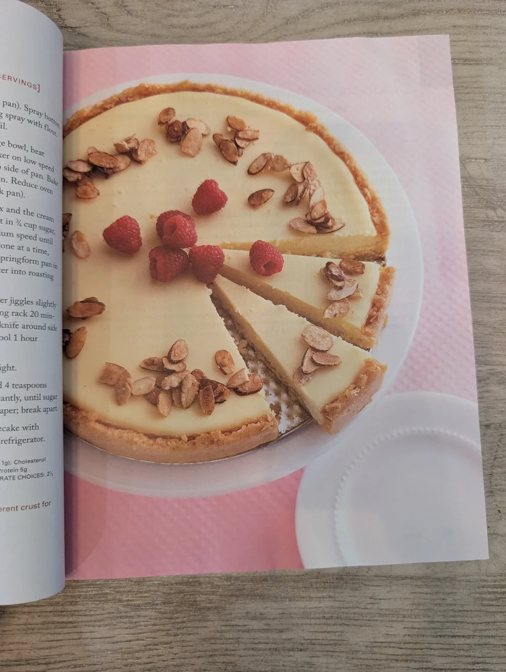 Betty‎ Crocker Mix It Up Desserts Cookbook - Hardcover